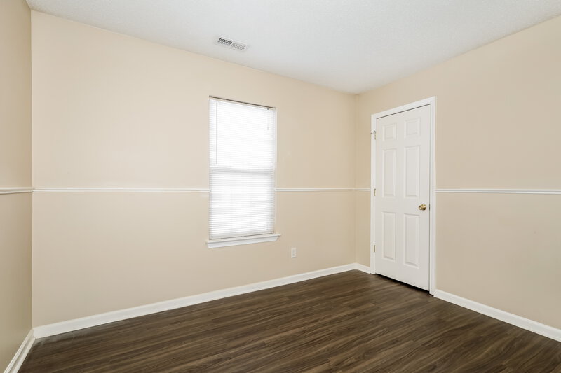 1,750/Mo, 5012 St Charles Dr Dallas, NC 28034 Bedroom View