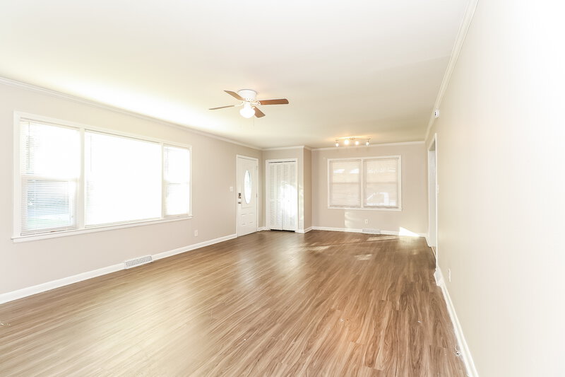 2,010/Mo, 1021 Sylvia Cir Rock Hill, SC 29730 Living Room View