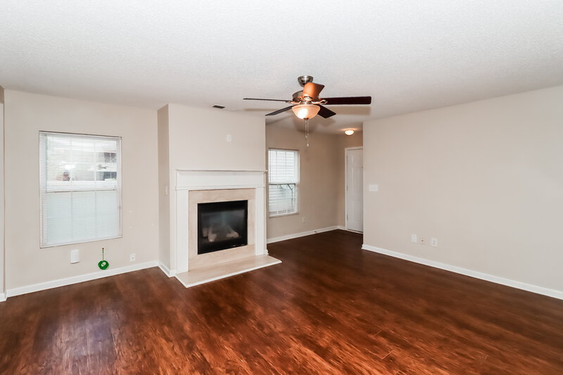 1,720/Mo, 2834 Cartesian Dr Charlotte, NC 28214 Living Room View