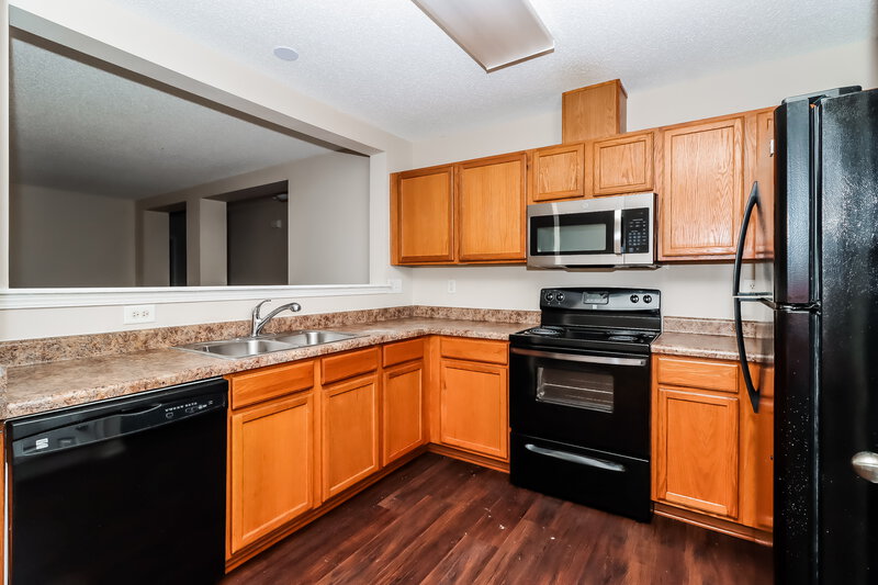 1,720/Mo, 2834 Cartesian Dr Charlotte, NC 28214 Kitchen View