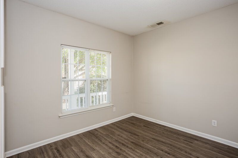 2,040/Mo, 3431 Ann Franklin Ct Charlotte, NC 28216 Family Room View