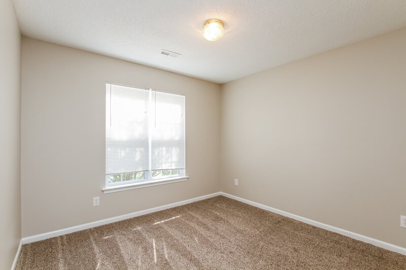 2,110/Mo, 3431 Ann Franklin Ct Charlotte, NC 28216 Bedroom View 3