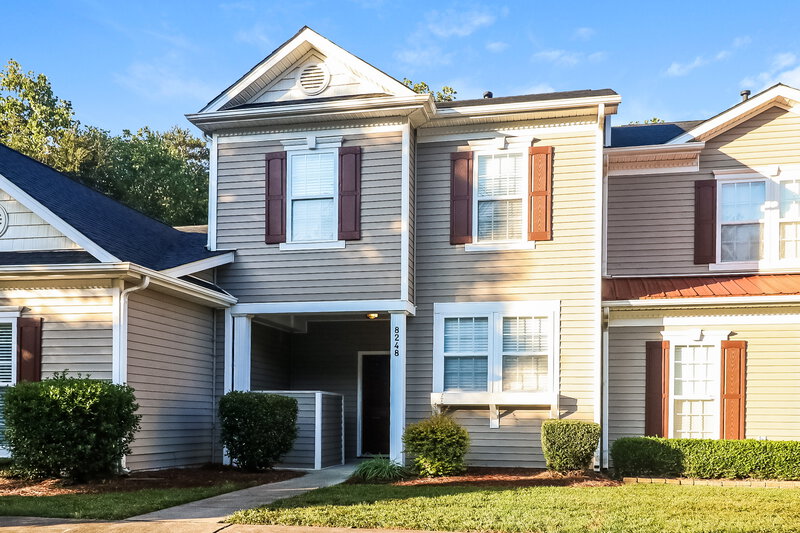 1,595/Mo, 8248 Carob Tree Ln Charlotte, NC 28215 Front View