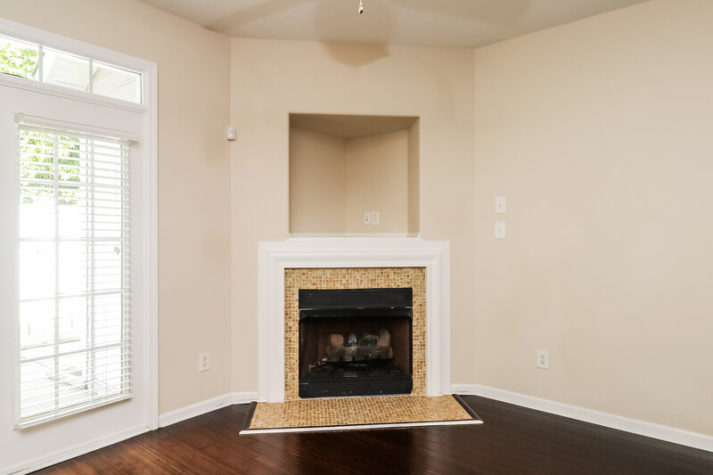 1,595/Mo, 8248 Carob Tree Ln Charlotte, NC 28215 Living Room View