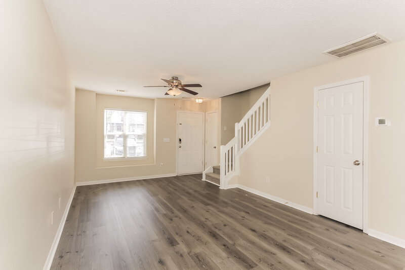 1,810/Mo, 17113 Greenlawn Hills Ct Charlotte, NC 28213 Misc View 2