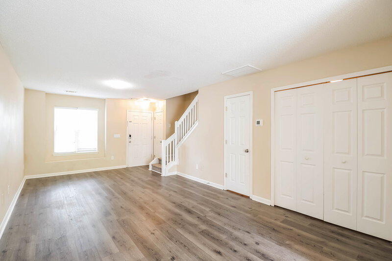 1,670/Mo, 17113 Greenlawn Hills Ct Charlotte, NC 28213 Misc View 2