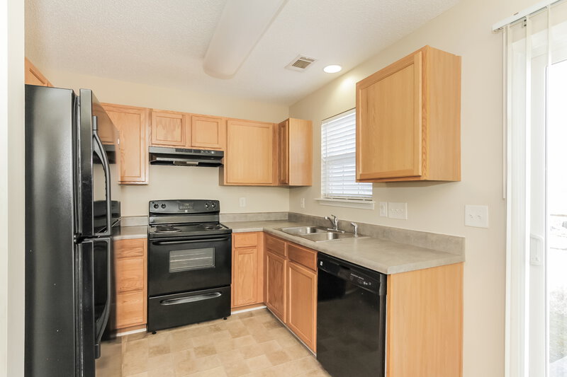 1,790/Mo, 17113 Greenlawn Hills Ct Charlotte, NC 28213 Misc View 5