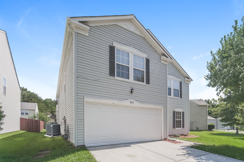 2,530/Mo, 4803 Reinbeck Dr Charlotte, NC 28269 Misc View