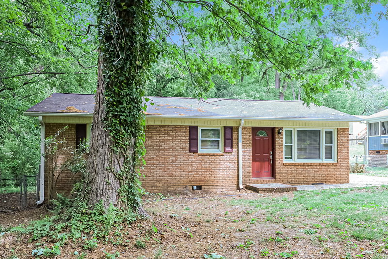 1,710/Mo, 2910 Freida Ln Gastonia, NC 28054 Front View