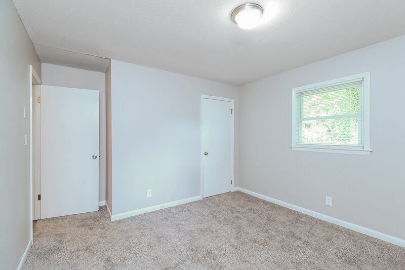 1,710/Mo, 2910 Freida Ln Gastonia, NC 28054 Main Bedroom View