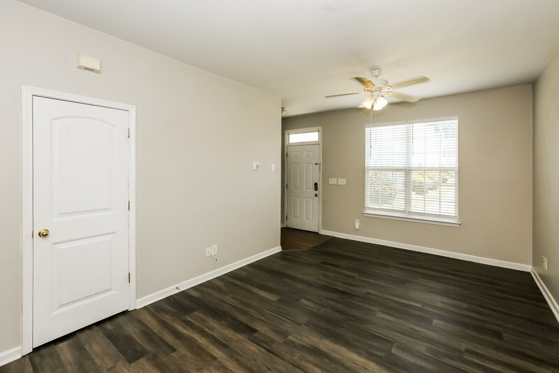 1,525/Mo, 3019 Nevin Place Dr Charlotte, NC 28269 Dining Room View
