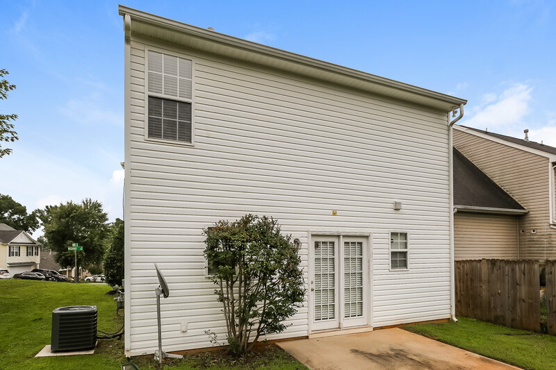 1,825/Mo, 7802 Mcgarry Trl Charlotte, NC 28214 Rear View