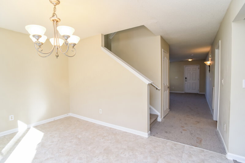 2,060/Mo, 5231 Fern Hill Dr Charlotte, NC 28217 Dining Room View