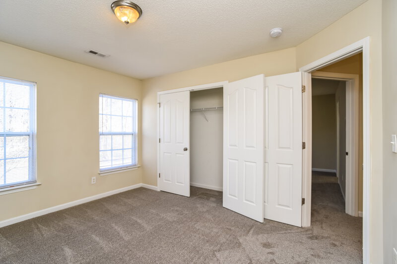 2,060/Mo, 5231 Fern Hill Dr Charlotte, NC 28217 Bedroom View 2