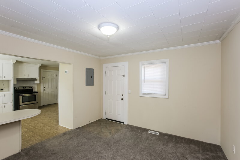 1,440/Mo, 312 E 19Th St Kannapolis, NC 28083 Living Room View 2