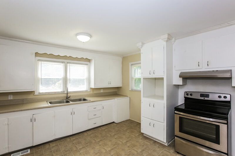 1,440/Mo, 312 E 19Th St Kannapolis, NC 28083 Kitchen View