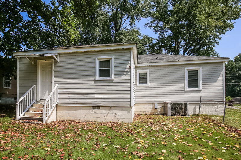 1,440/Mo, 312 E 19Th St Kannapolis, NC 28083 Rear View 2