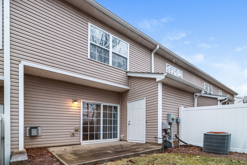 2,025/Mo, 3064 Summerfield Ridge Ln Charlotte, NC 28105 Rear View