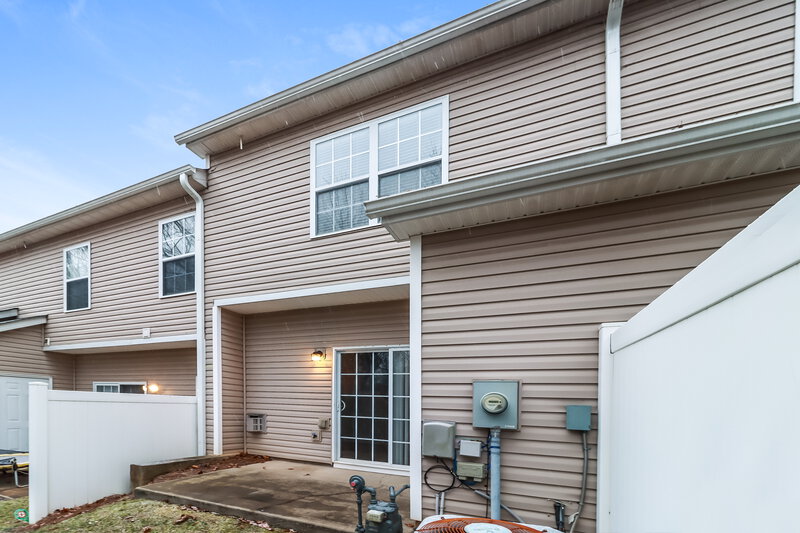 2,025/Mo, 3064 Summerfield Ridge Ln Charlotte, NC 28105 Rear View 3