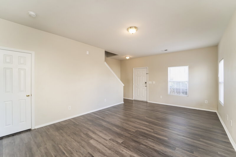 2,060/Mo, 9114 Newfield St Charlotte, NC 28216 Living Room View 2