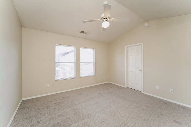 2,060/Mo, 9114 Newfield St Charlotte, NC 28216 Main Bedroom View 2