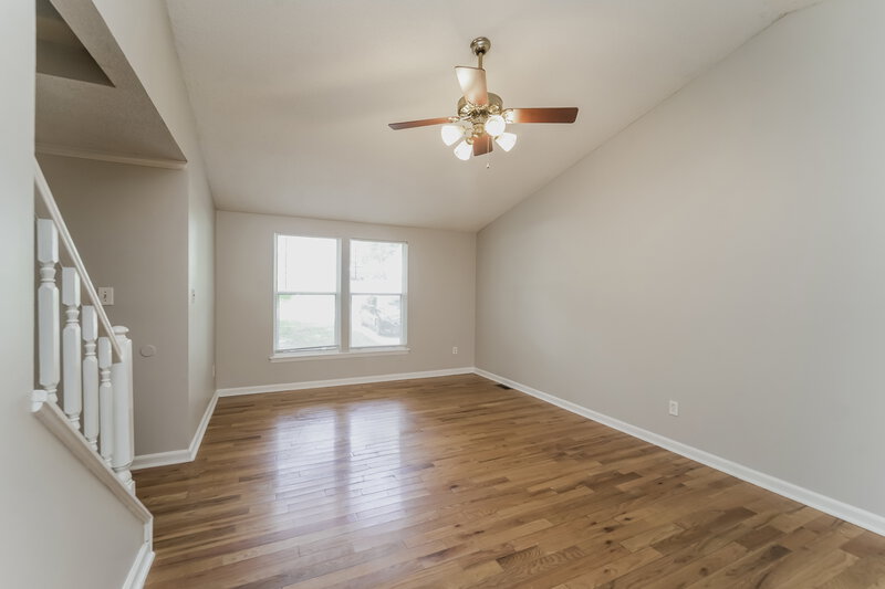 2,045/Mo, 5708 Running Wood Lane Charlotte, NC 28215 Living Room View 2