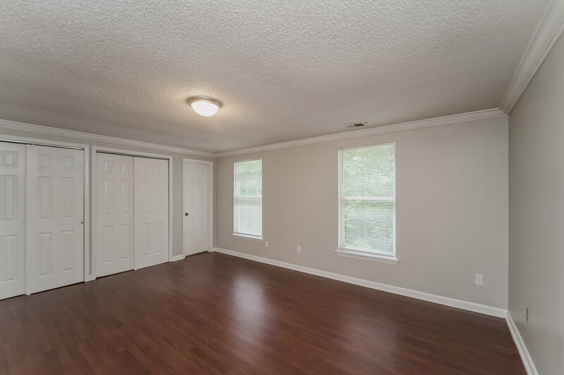2,045/Mo, 5708 Running Wood Lane Charlotte, NC 28215 Main Bedroom View 2