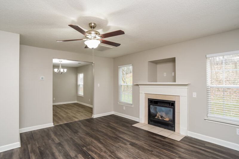 1,990/Mo, 1026 Allegiance Dr Charlotte, NC 28217 Living Room View 2