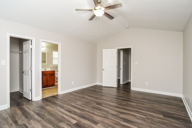 1,990/Mo, 1026 Allegiance Dr Charlotte, NC 28217 Main Bedroom View 2