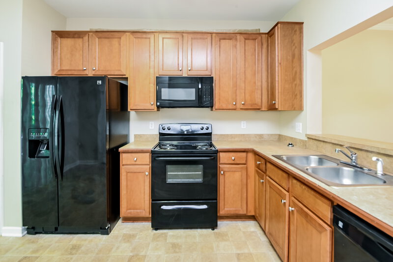 1,480/Mo, 3032 Summerfield Ridge Ln Matthews, NC 28105 Kitchen View