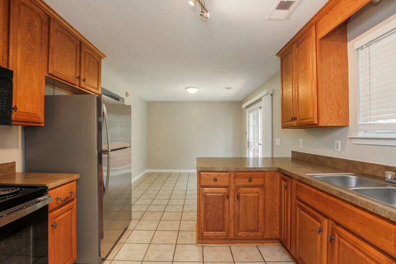 1,745/Mo, 2340 Roberta Rd Concord, NC 28027 Kitchen View 2