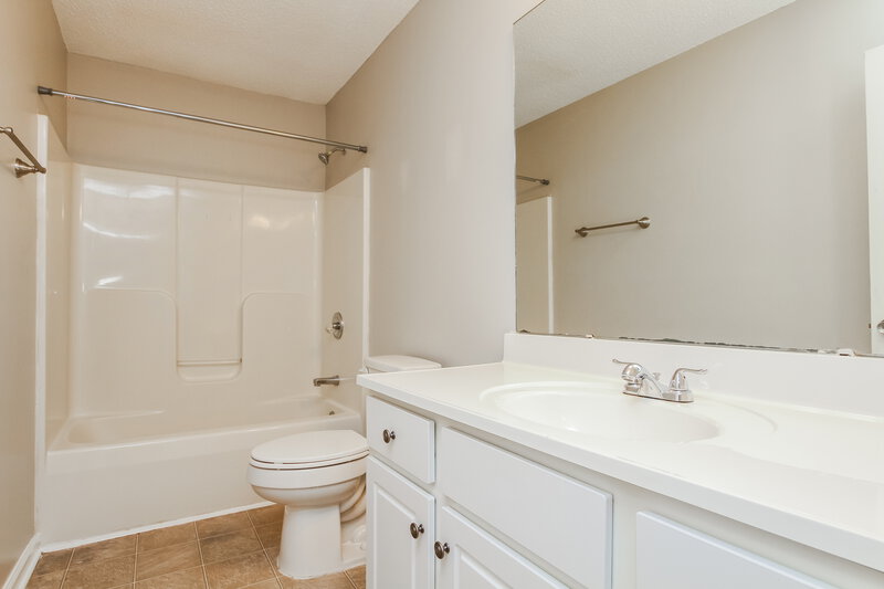 1,745/Mo, 2340 Roberta Rd Concord, NC 28027 Bathroom View