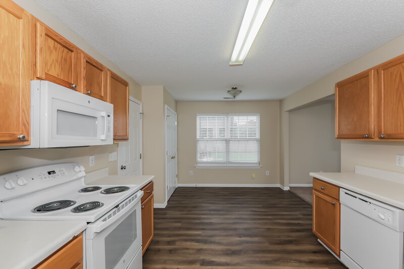 2,085/Mo, 1003 Fort Clapsop Ct Monroe, NC 28110 Kitchen View