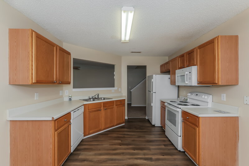 2,085/Mo, 1003 Fort Clapsop Ct Monroe, NC 28110 Kitchen View 2