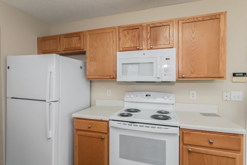 2,085/Mo, 1003 Fort Clapsop Ct Monroe, NC 28110 Kitchen View 4