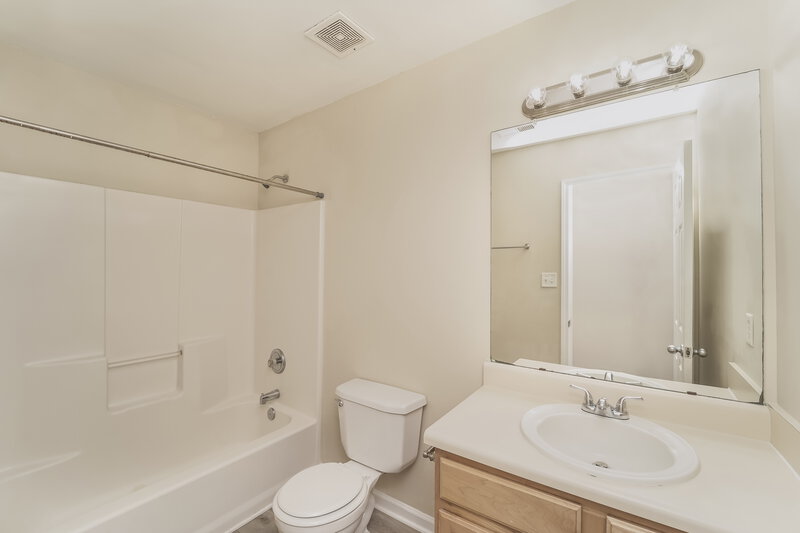 2,320/Mo, 12001 Chantress Ln Charlotte, NC 28215 Misc View 13