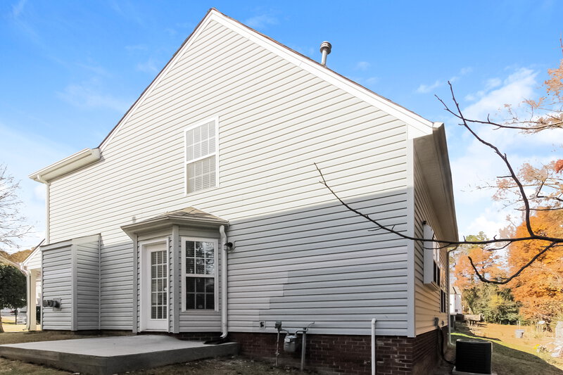 1,720/Mo, 3129 Glen Robin Ct Charlotte, NC 28205 Rear View