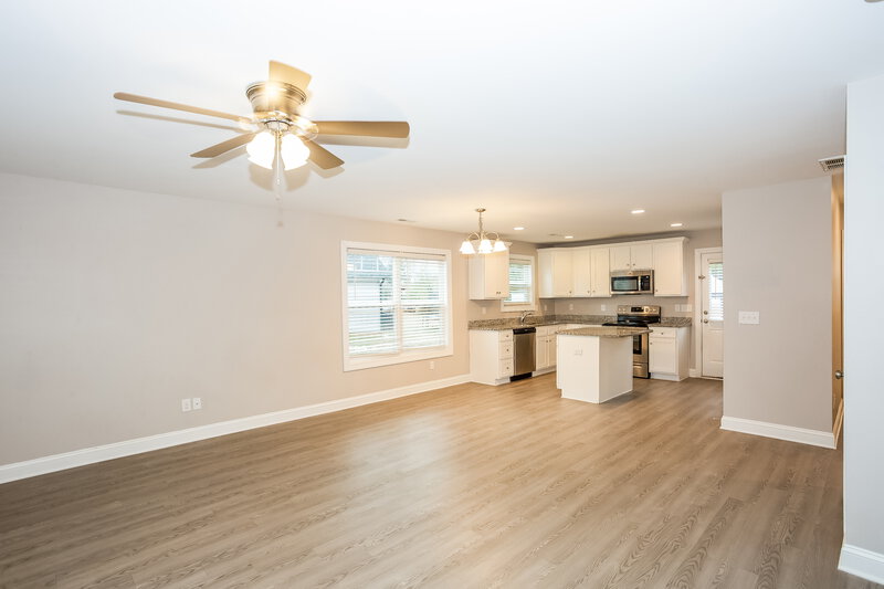 1,755/Mo, 2657 Melchor St Kannapolis, NC 28083 Living Room View