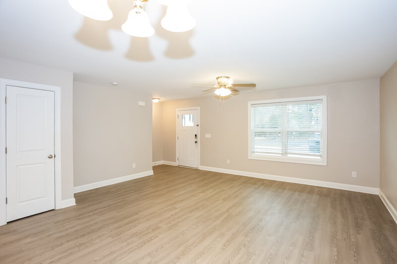 1,755/Mo, 2657 Melchor St Kannapolis, NC 28083 Dining Room View