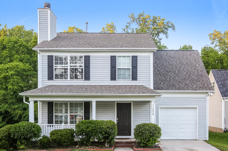 1,990/Mo, 11240 Northwoods Forest Dr Charlotte, NC 28214 External View