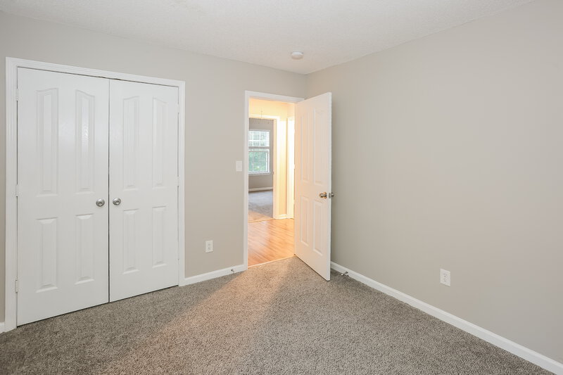1,990/Mo, 11240 Northwoods Forest Dr Charlotte, NC 28214 Bedroom View 3