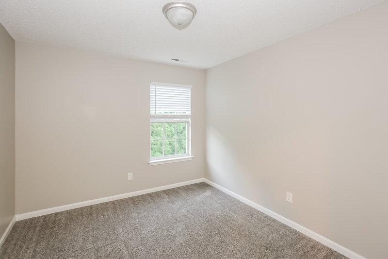 1,990/Mo, 11240 Northwoods Forest Dr Charlotte, NC 28214 Bedroom View 4