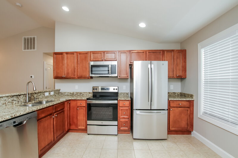 2,570/Mo, 408 Cook St Kannapolis, NC 28083 Kitchen View