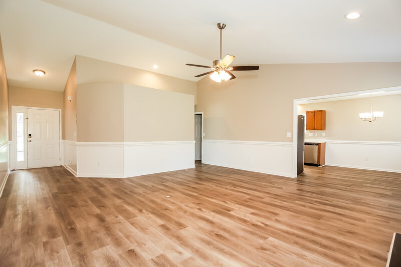 1,725/Mo, 119 Walking Horse Run Stanley, NC 28164 Living Room View 2