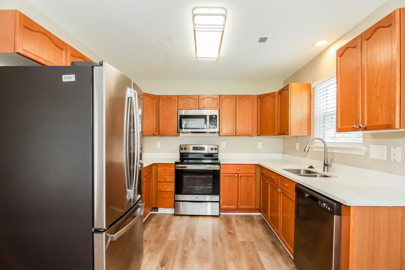 1,725/Mo, 119 Walking Horse Run Stanley, NC 28164 Kitchen View 2