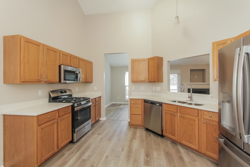 2,090/Mo, 14318 Chenault Drive Huntersville, NC 28078 Kitchen View 2