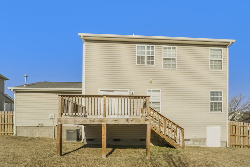 1,955/Mo, 10405 Yellow Rose Ln Charlotte, NC 28269 Rear View