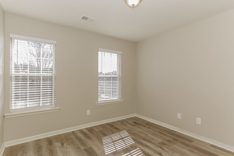 2,490/Mo, 2418 Carmathen Rd Charlotte, NC 28269 Misc View 12