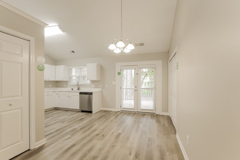 1,905/Mo, 6319 Fresh Wind Ave Charlotte, NC 28212 Dining Room View