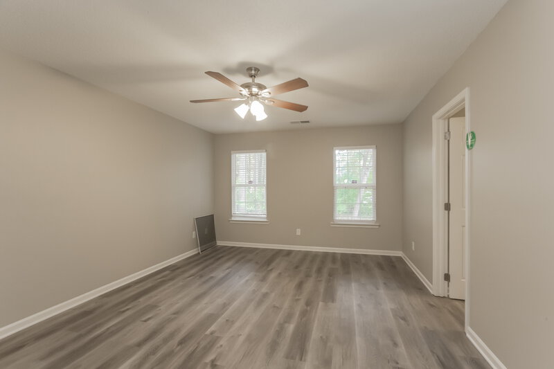 1,905/Mo, 6319 Fresh Wind Ave Charlotte, NC 28212 Main Bathroom View